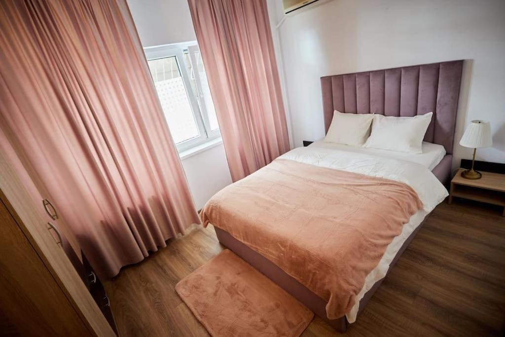 Queen Apartment Athenee Bukurešť Exteriér fotografie